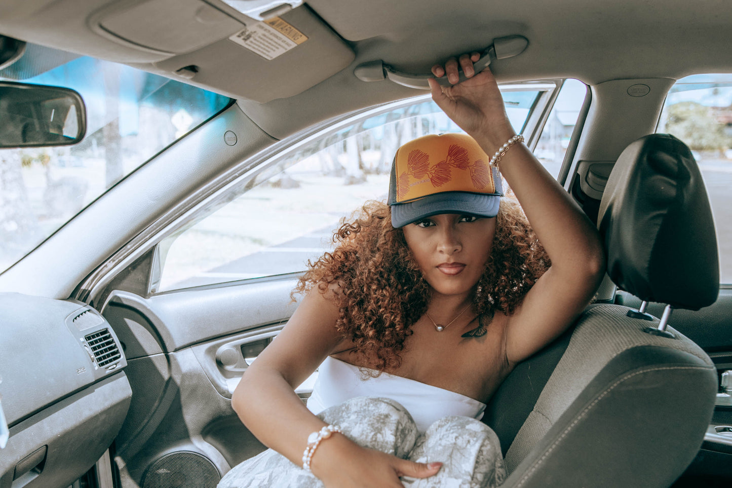 Lehua Print Trucker Hat