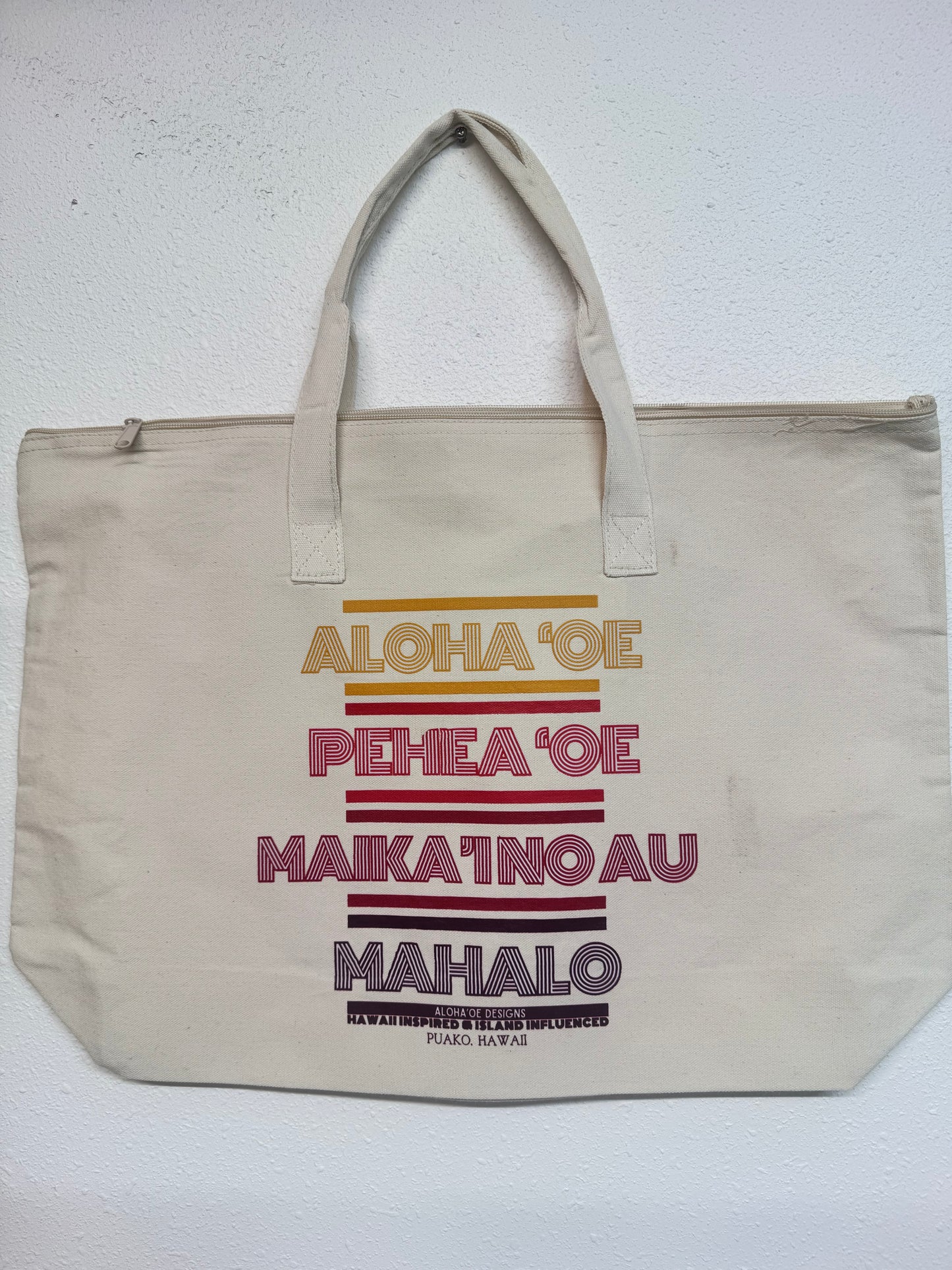 Aloha ‘Oe Greetings Canvas Bag in Rainbow Print