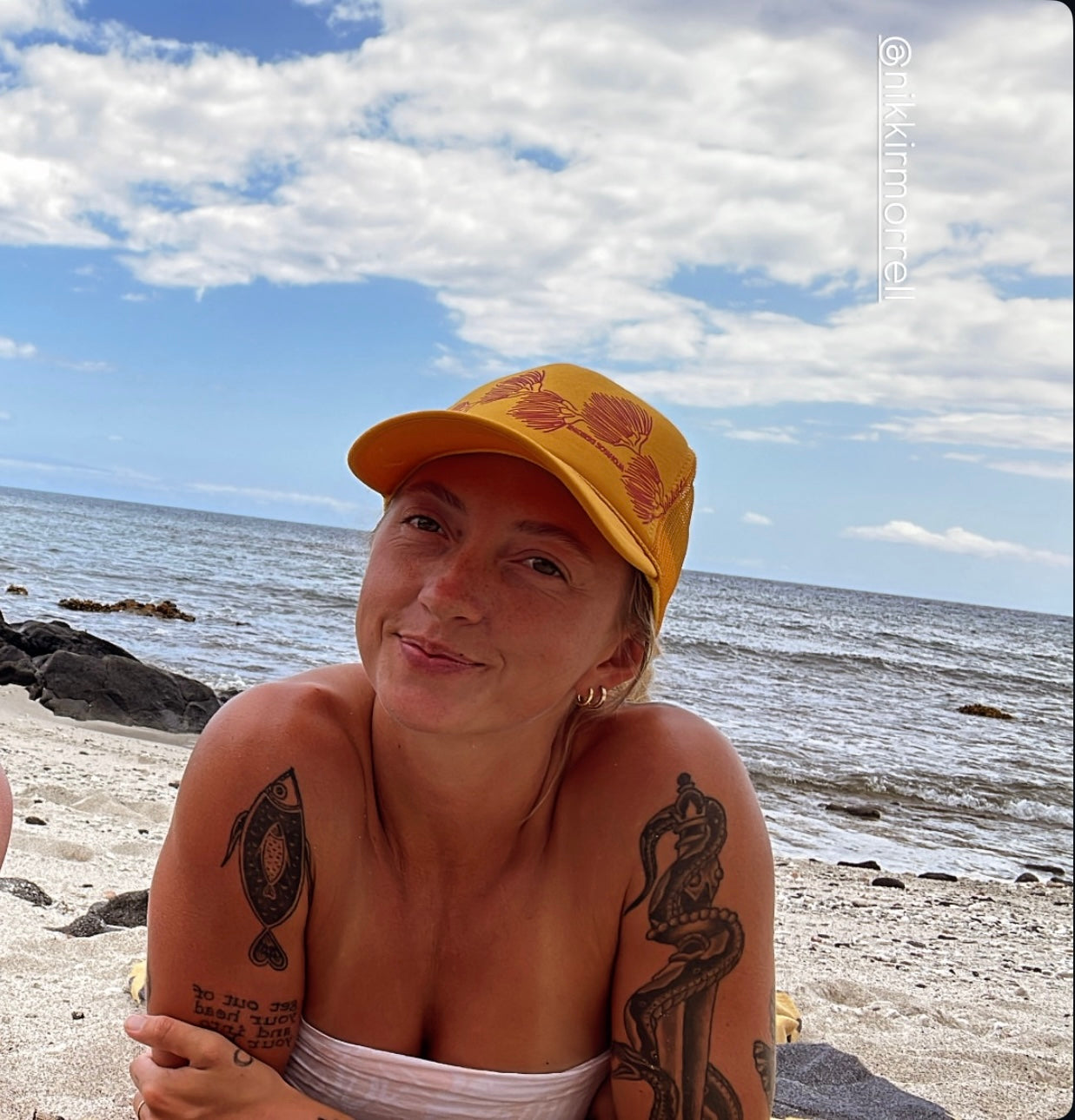 Lehua Print Trucker Hat
