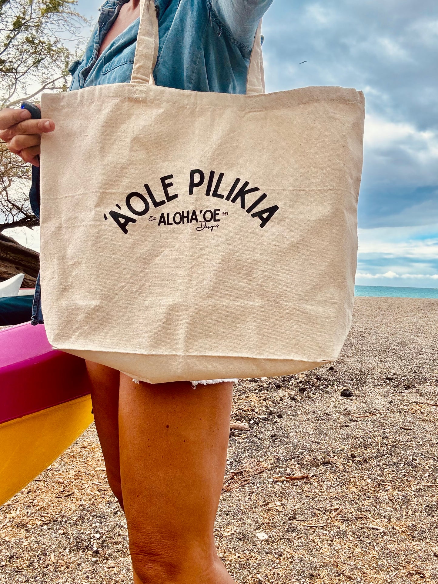 ‘A’ole Pilikia Tote bag by Aloha ‘Oe Designs