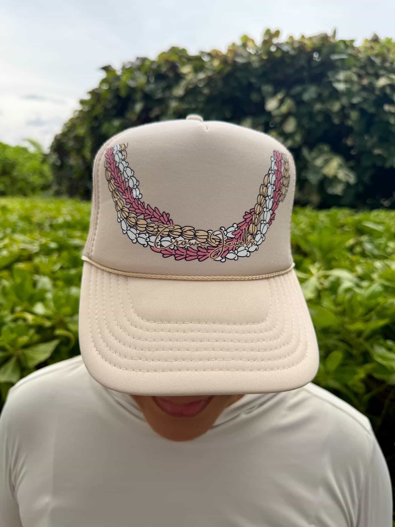 Crown Jewels—Crown flower lei pāpale